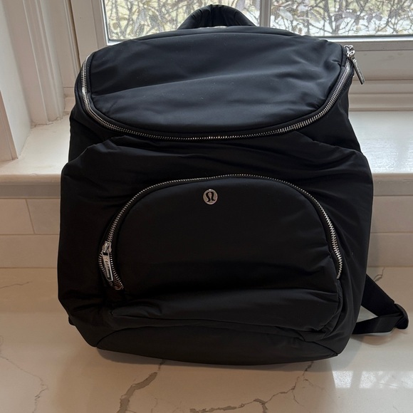 lululemon athletica new parent Black Backpack and Pouch - Picture 2 of 8